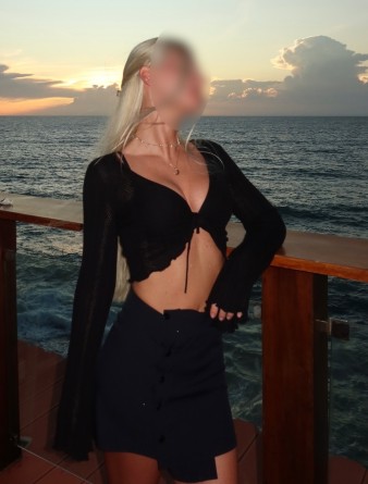 Девушка массажистка Milana, салон Milana